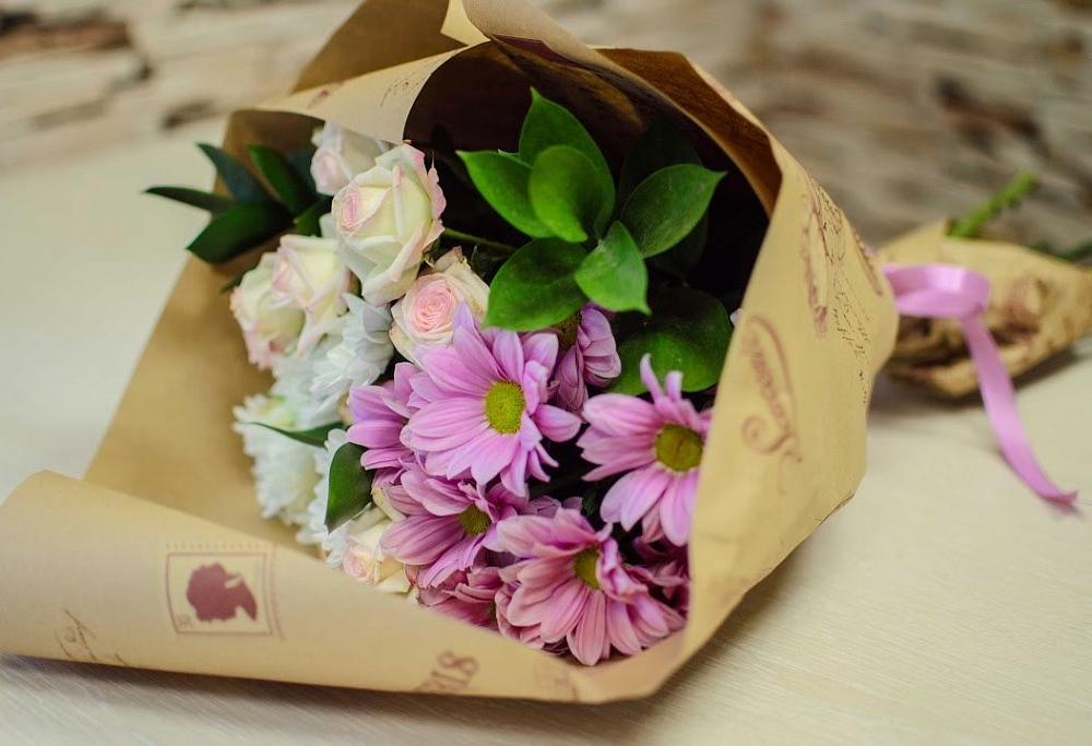 Букет цветов из: Розы и Хризантемы в Ченцово