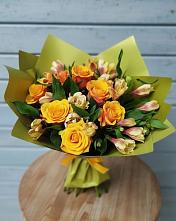 Букет цветов из:  Альстромерии и Розы в Ченцово
