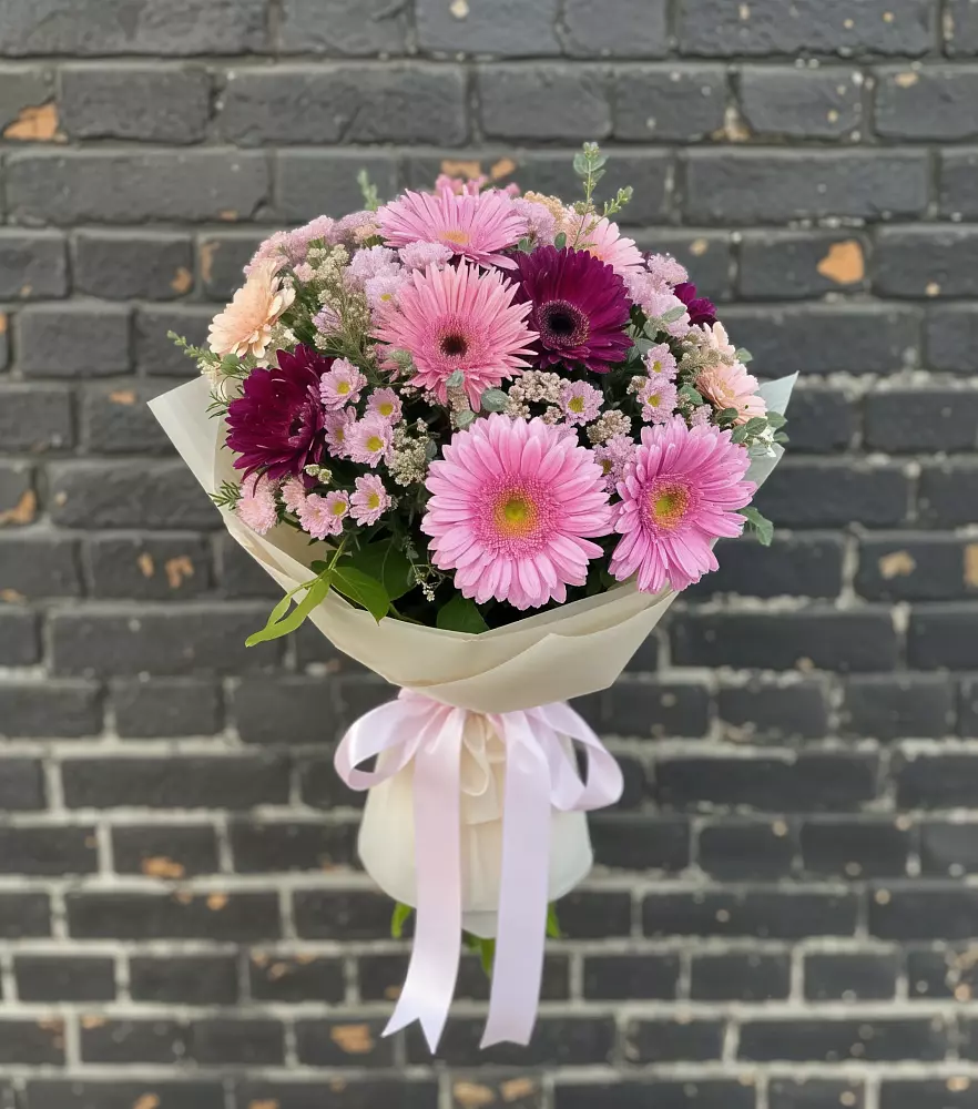 Букет цветов из: Герберы и Хризантемы в Ченцово