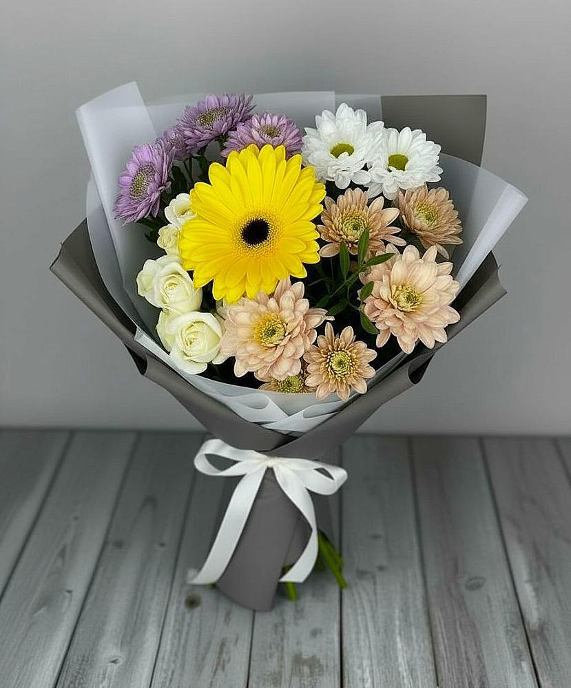 Букет цветов из: Розы, Герберы и Хризантемы в Ченцово