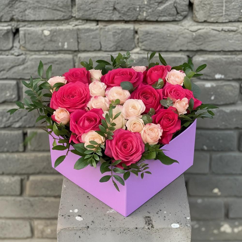 Цветочная композиция из Розы в коробке в Ченцово