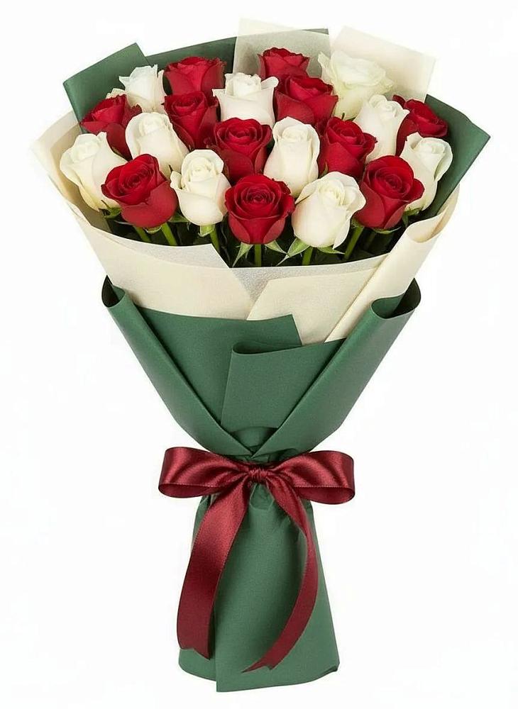 Букет Микс из красных и белых роз в Ченцово