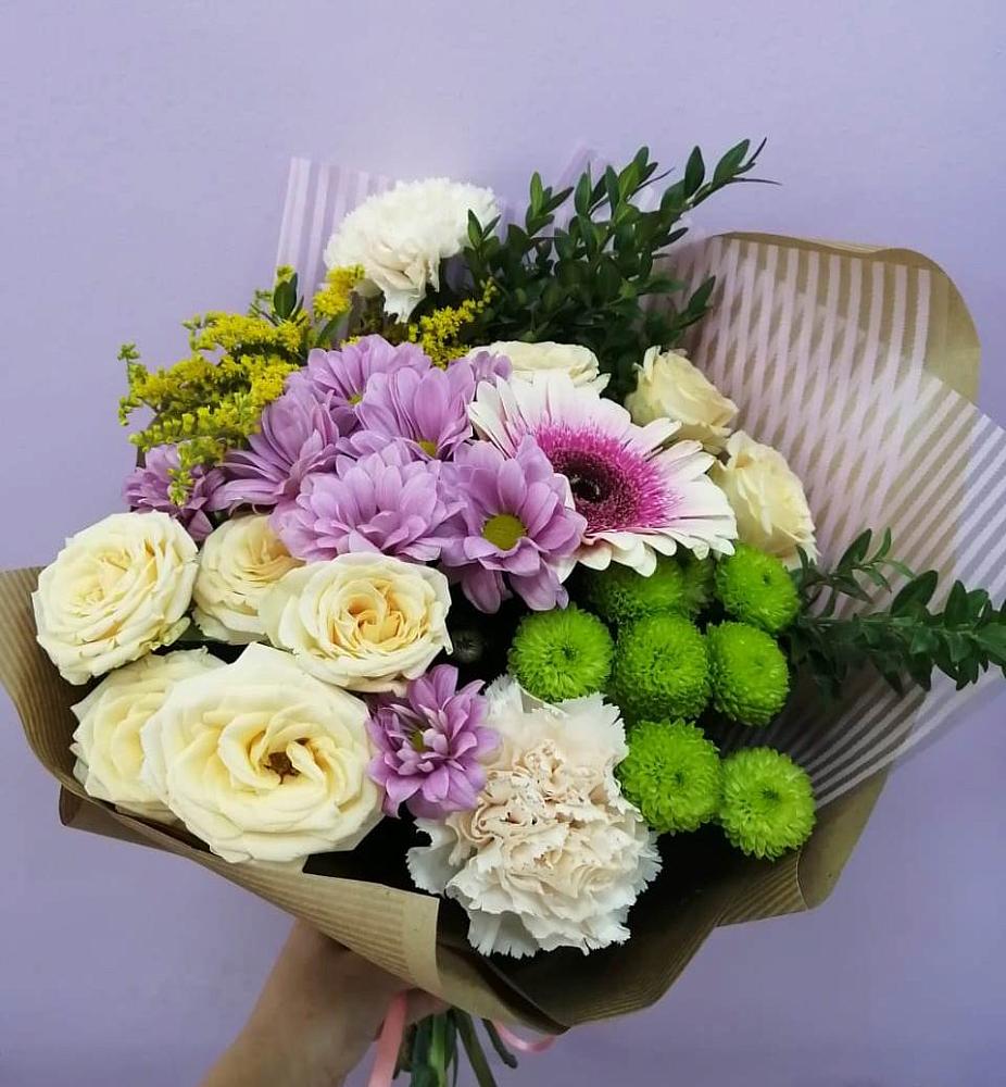 Букет цветов из: Хризантемы, Розы, Гвоздики и Герберы в Ченцово