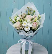 Букет цветов из:  Розы и Лизиантусы в Ченцово