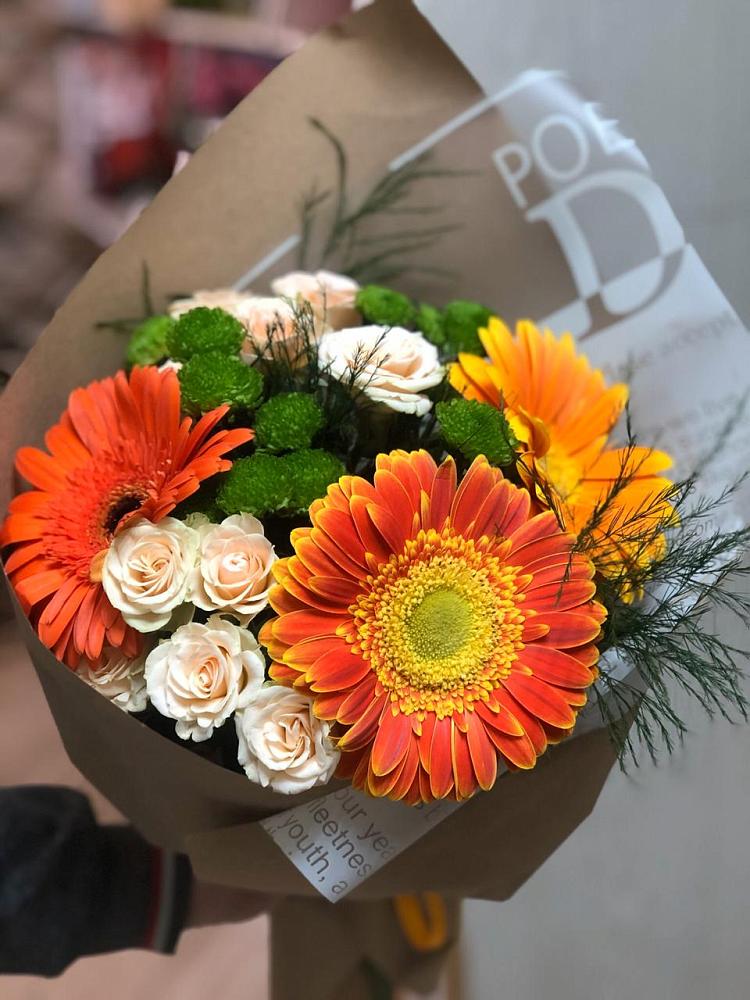 Букет цветов из: Герберы, Хризантемы и Розы в Ченцово